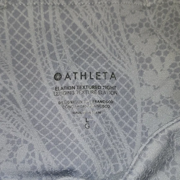 Athleta Elation Textured Leggings in Gray - Picture 3 of 8